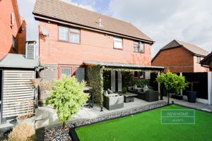 Photo 7- click for photo gallery